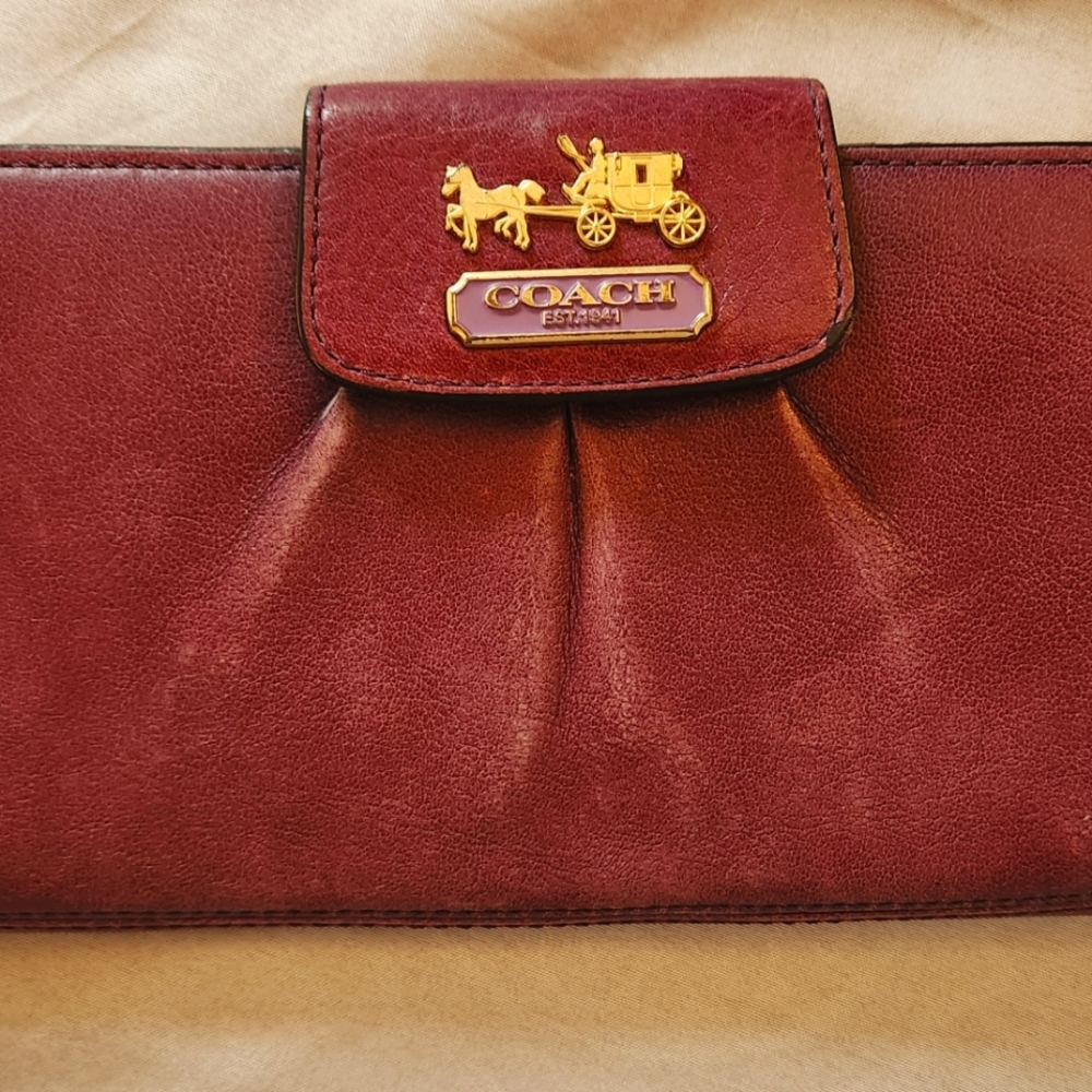 Vintage COACH Distressed Leather Wallet